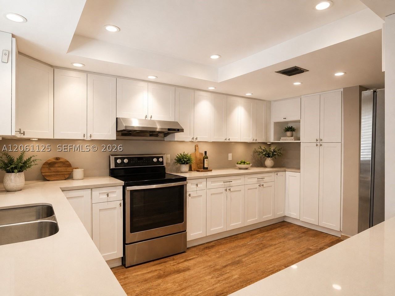 11712 Sw 91st Ter - Photo 4 of 22
