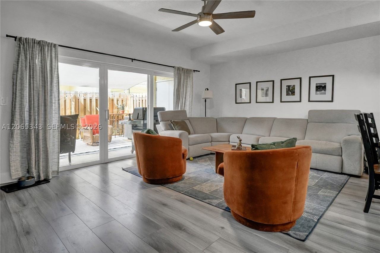 11838 Sw 99th St #11838 - Photo 6 of 26