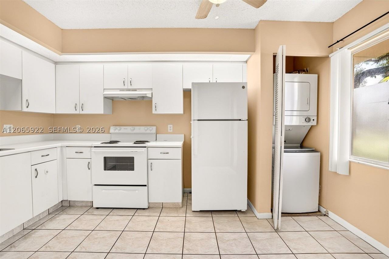 12755 Sw 16th Ct #104B - Photo 6 of 42