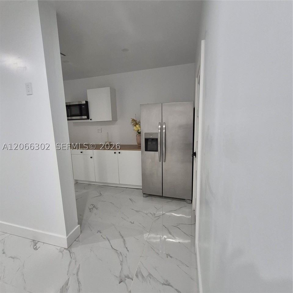 8220 Nw 199th St #8220 - Photo 7 of 11