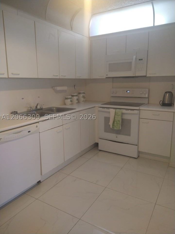 9341 Collins Ave #303 - Photo 6 of 25