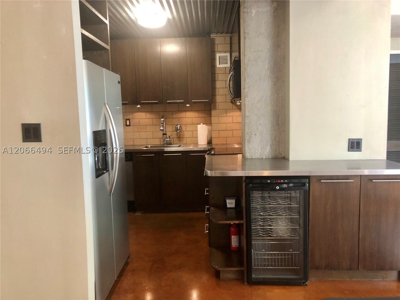 3301 Ne 5th Ave #204 - Photo 6 of 17