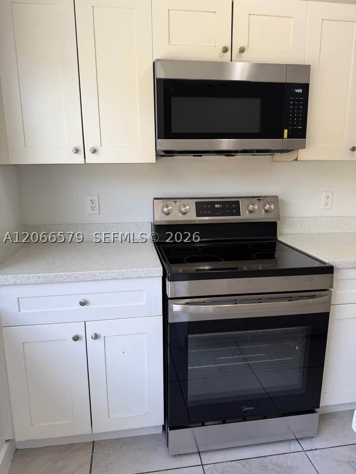 2635 Nw 24th Ave - Photo 6 of 15
