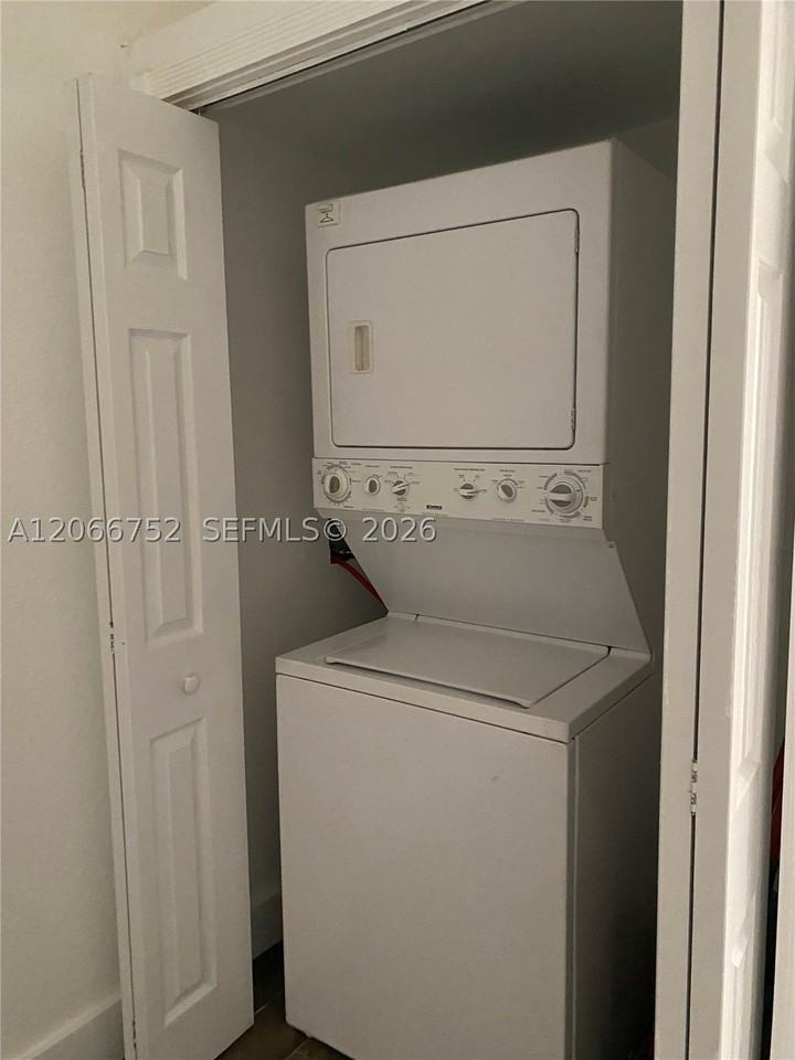 1 Edgewater Dr #103 - Photo 3 of 15