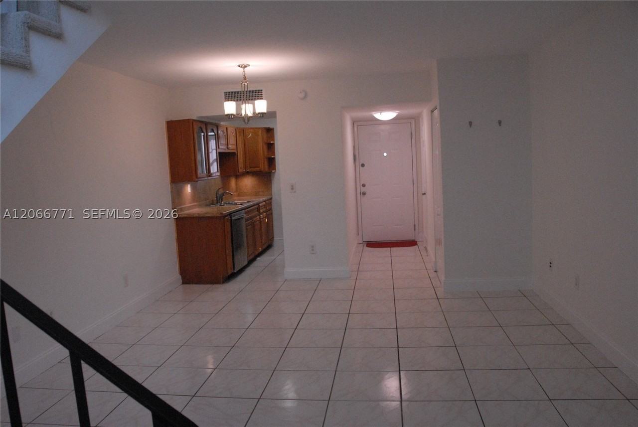 10907 Sw 88th St #416 - Photo 2 of 33