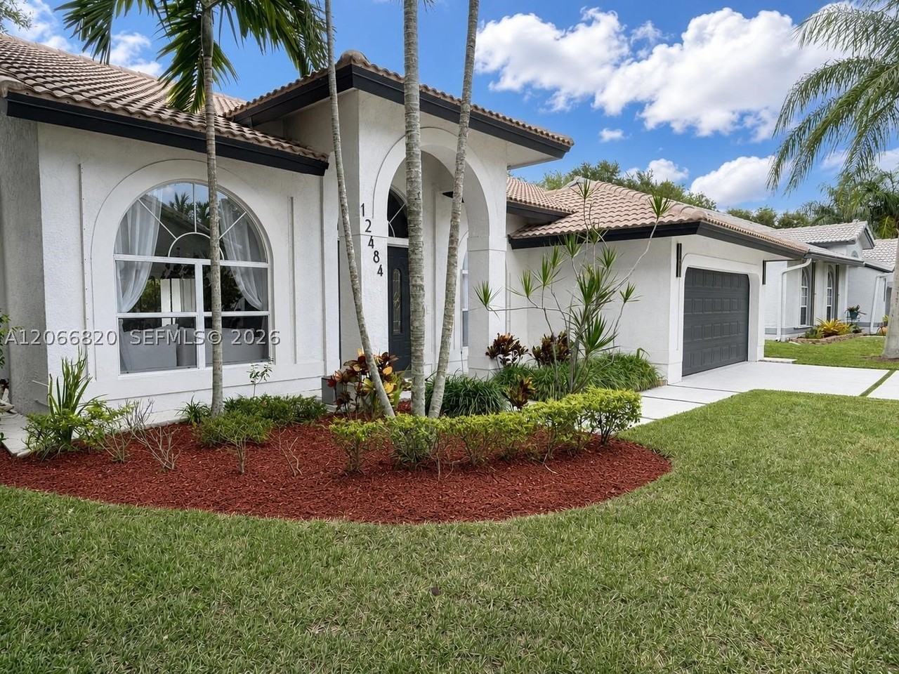 12484 Sw 1st St - Photo 2 of 50