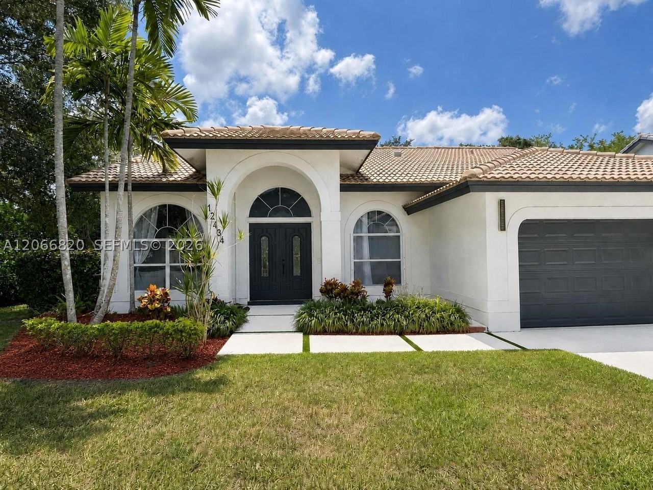 12484 Sw 1st St - Photo 3 of 50