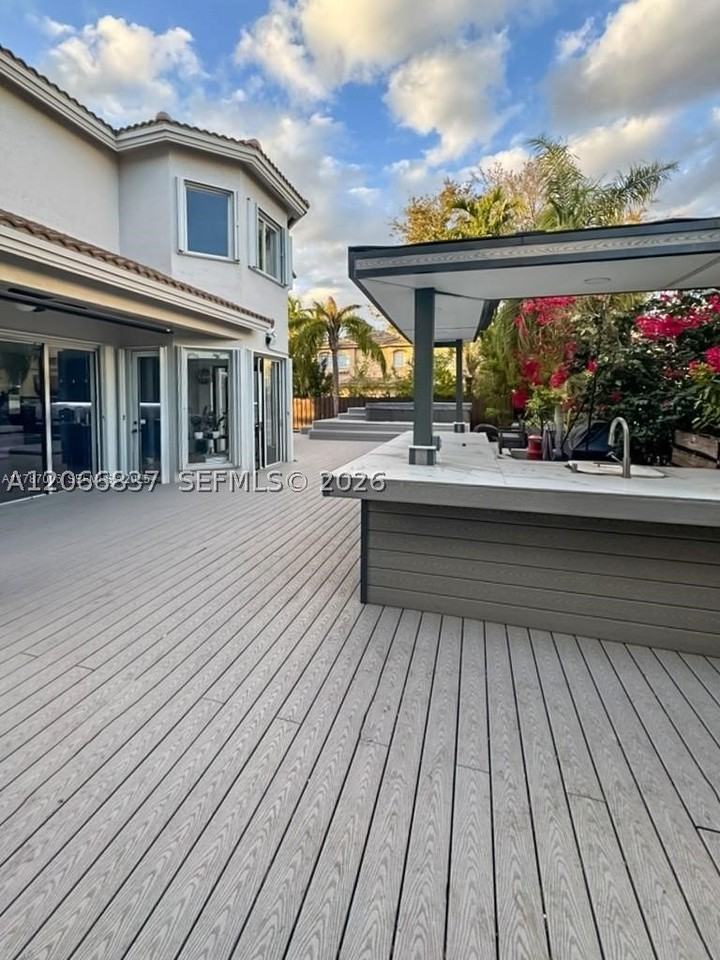 7317 Nw 107th Pl - Photo 7 of 17