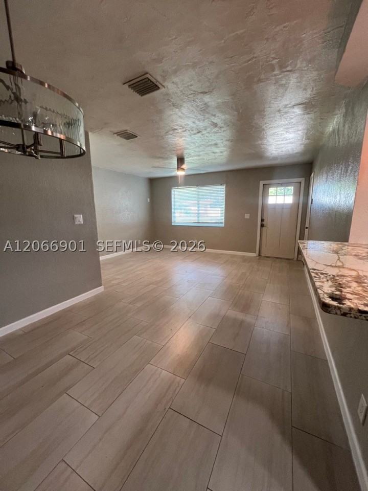 5271 Ne 8th Ter - Photo 2 of 15