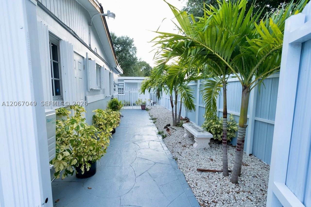 20760 Nw 37th Ct #2 - Photo 2 of 16