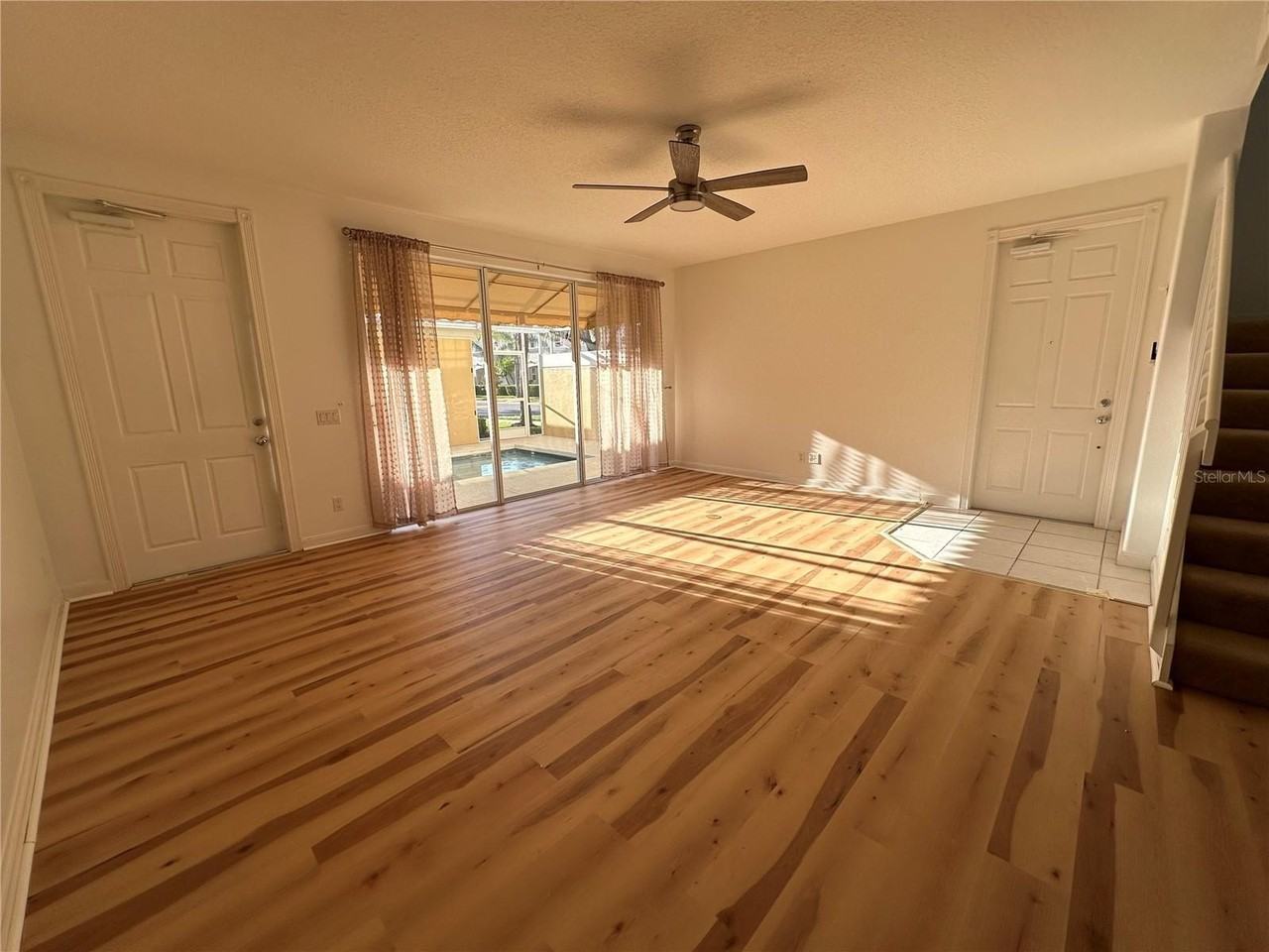 7776 Andora Dr - Photo 2 of 32