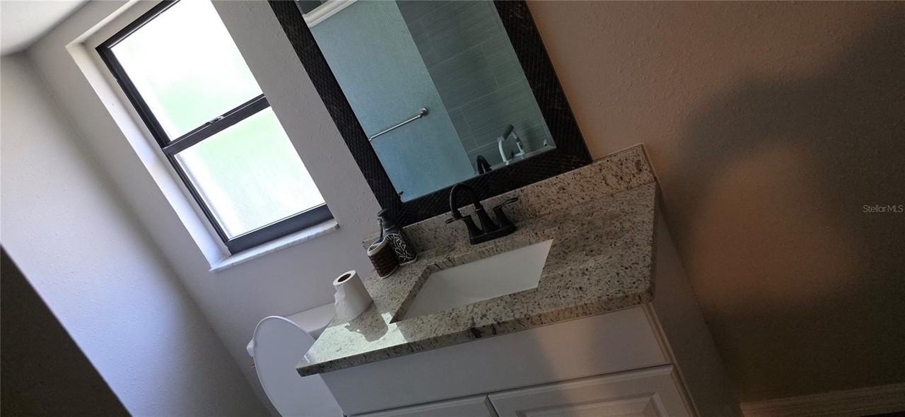 10021 Cherry Creek Ln - Photo 3 of 10