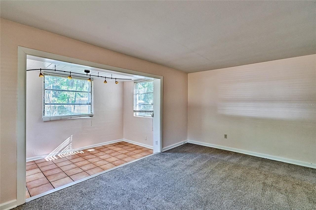 725 Nw 33rd Ave - Photo 4 of 25