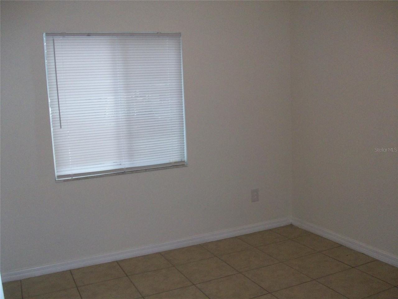 495 Las Cortes Ln #105 - Photo 6 of 20