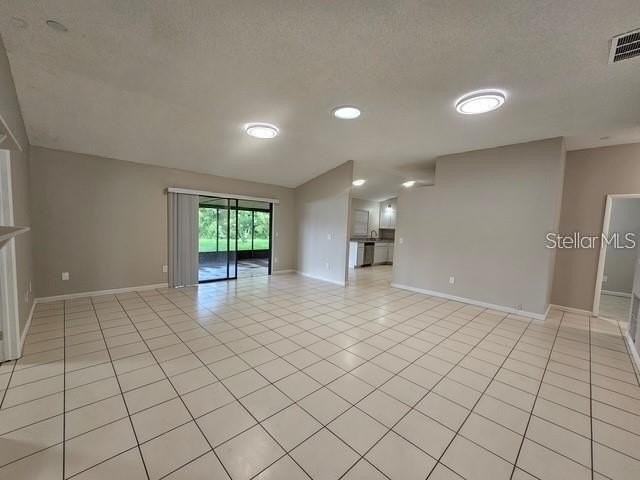 10148 Pink Carnation Ct - Photo 3 of 33