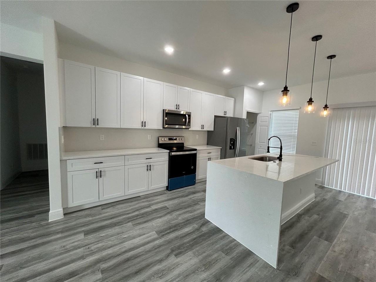 14445 Sw 42nd Terrace Rd - Photo 3 of 15