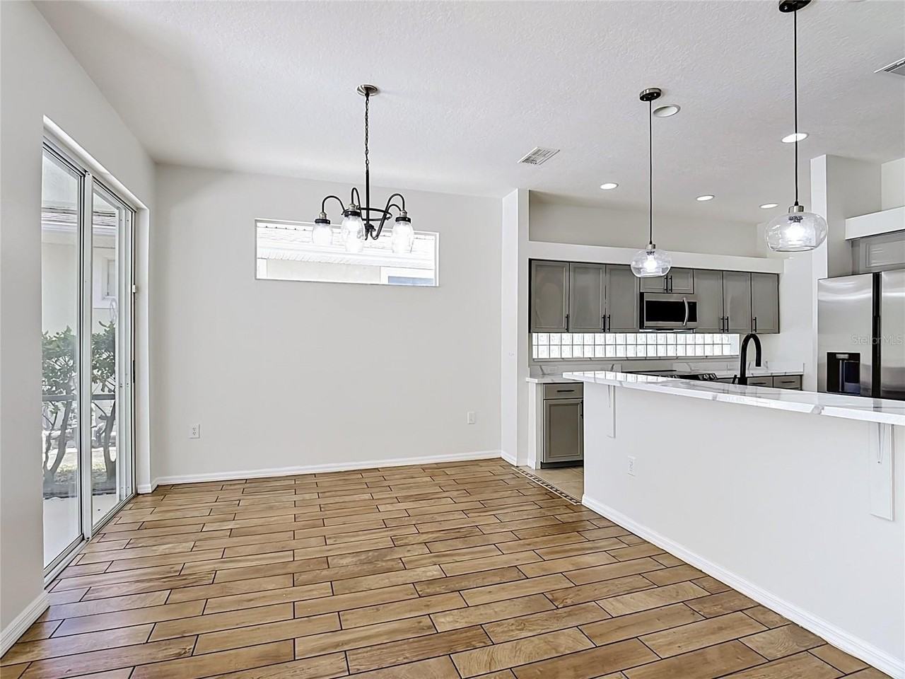 2944 Sunset Vista Blvd - Photo 7 of 41