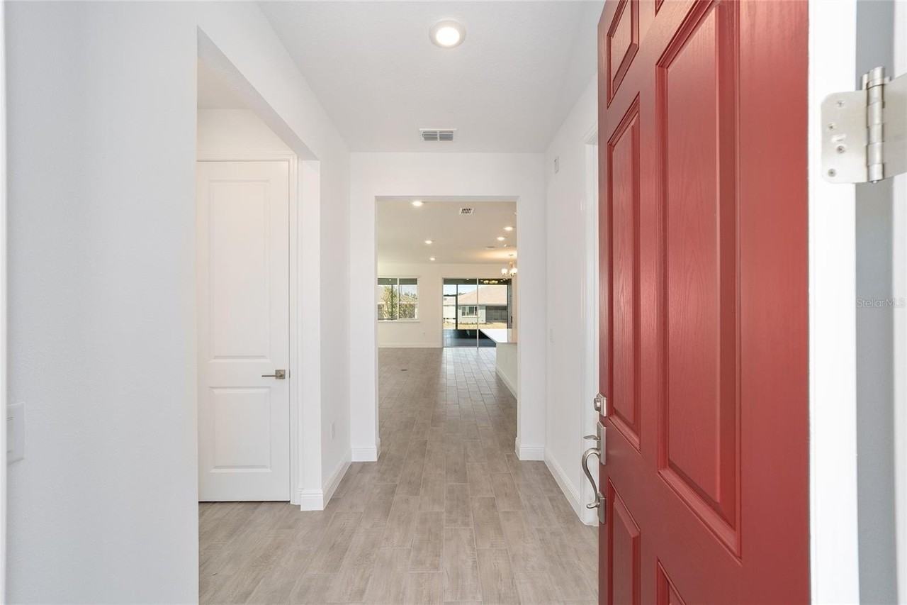 10019 Sw 106th Cir - Photo 6 of 40