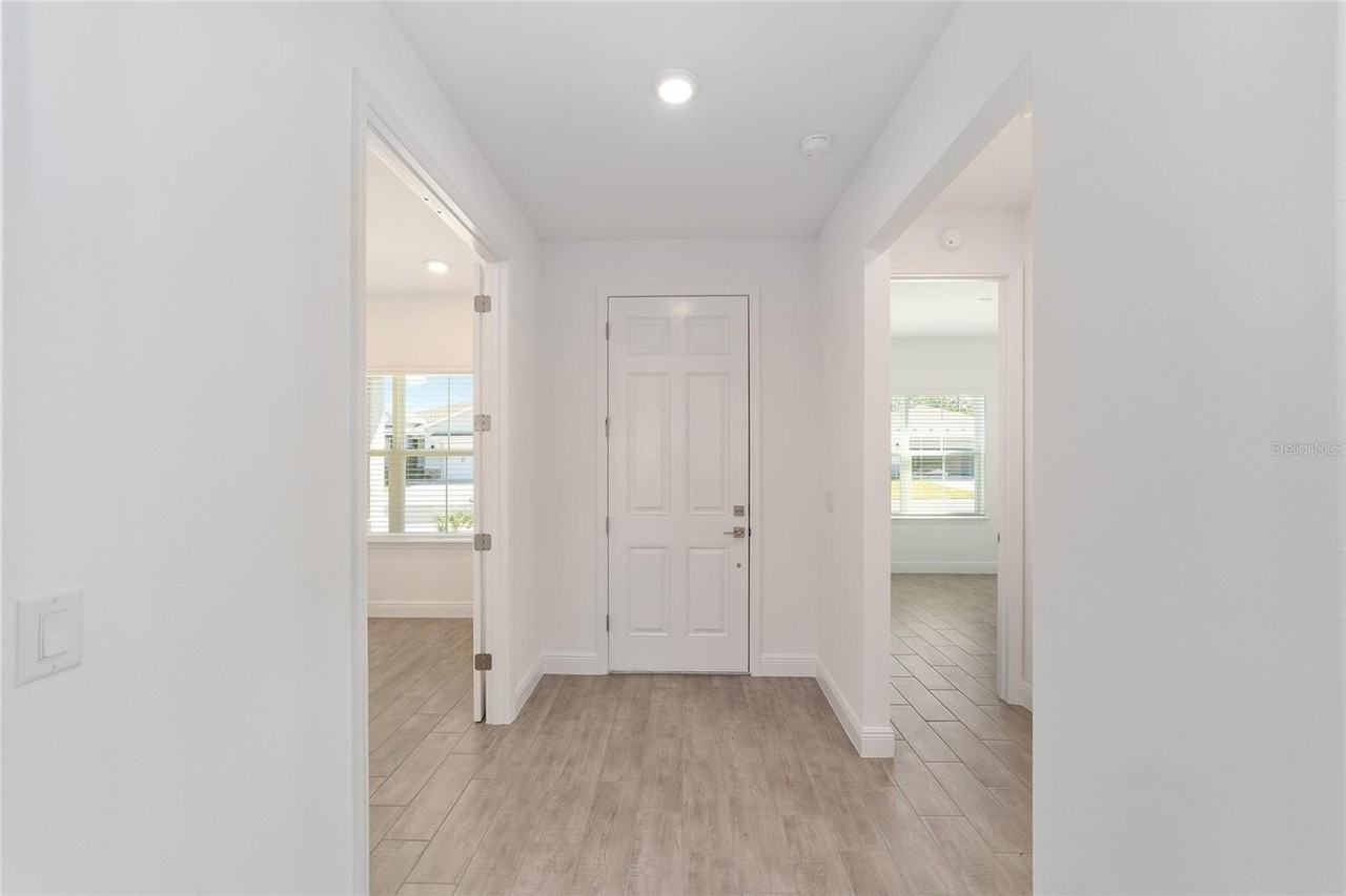 10019 Sw 106th Cir - Photo 7 of 40