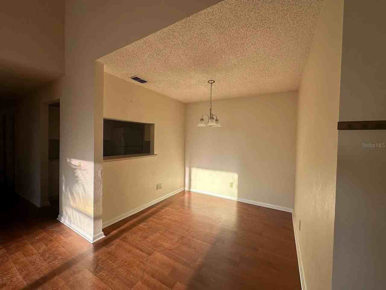 2050 San Marcos Dr Se #214 - Photo 3 of 11