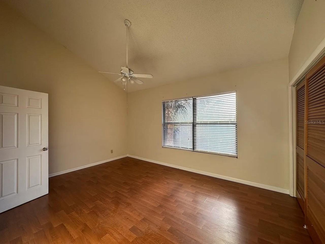 2050 San Marcos Dr Se #214 - Photo 7 of 11