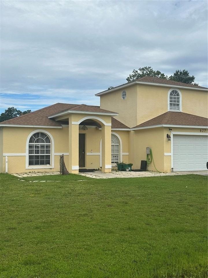 627 Camel Ln - Photo 2 of 2