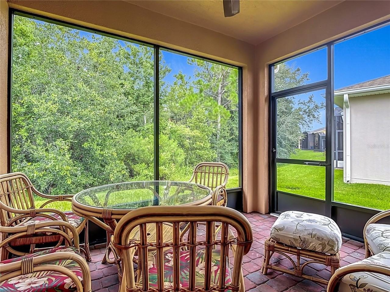 700 Shady Canyon Way - Photo 2 of 50