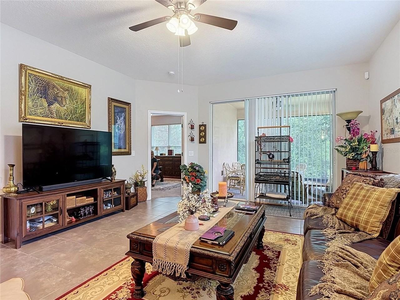 700 Shady Canyon Way - Photo 3 of 50
