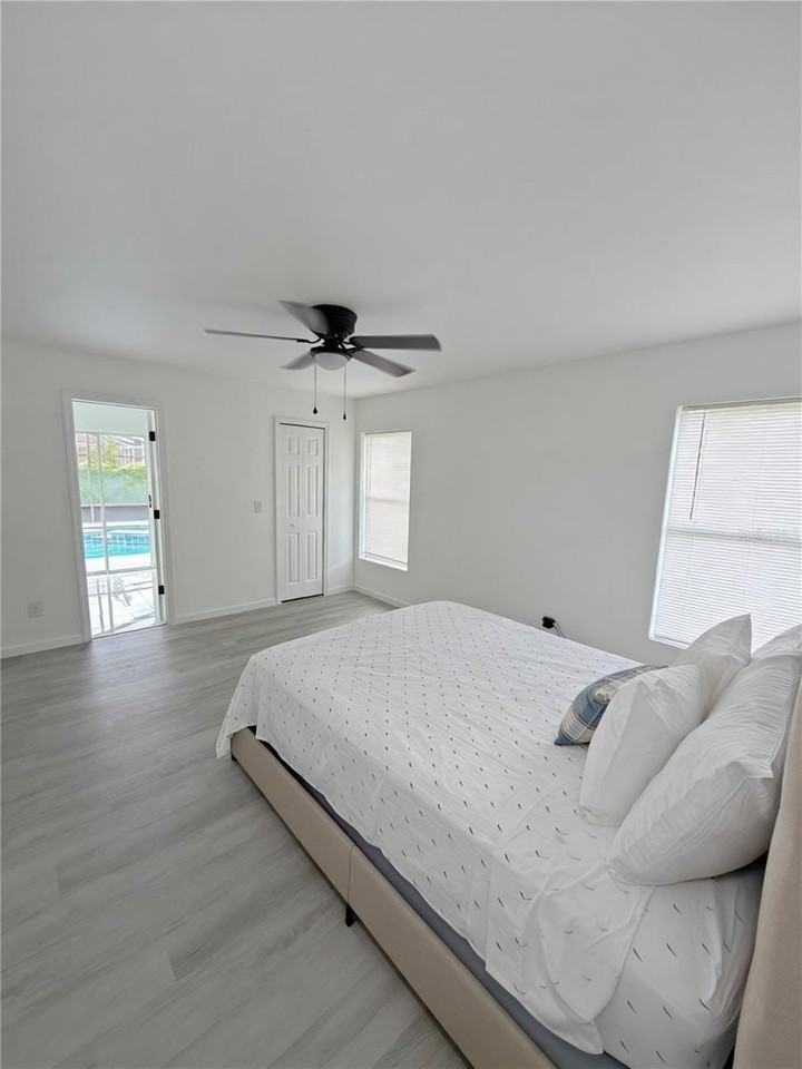 303 Silk Oak Dr - Photo 3 of 6