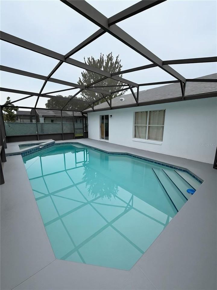 303 Silk Oak Dr - Photo 5 of 6