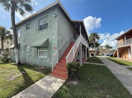 featured image of 708 Michigan Ct #3