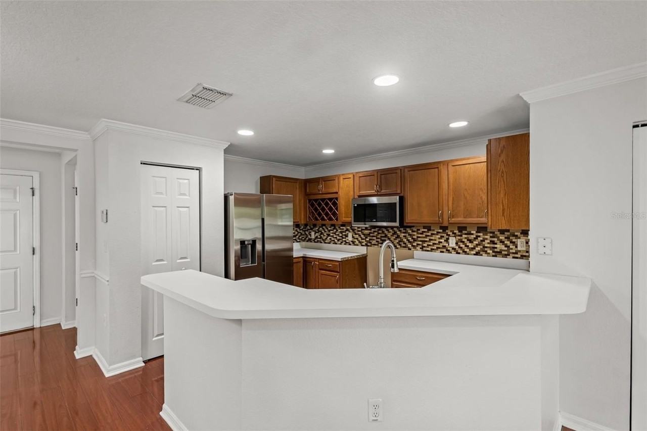 2972 Royal Tuscan Ln - Photo 5 of 29