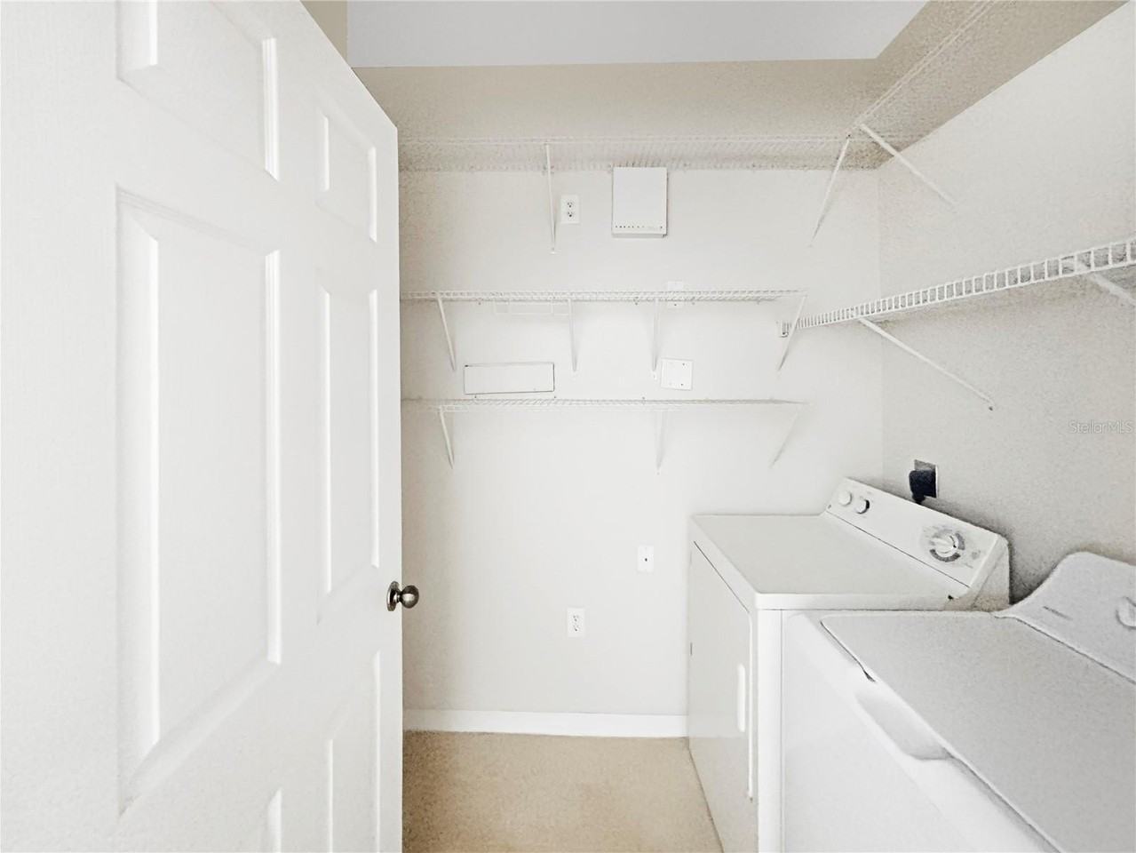 10205 Courtney Palms Blvd #101 - Photo 5 of 30