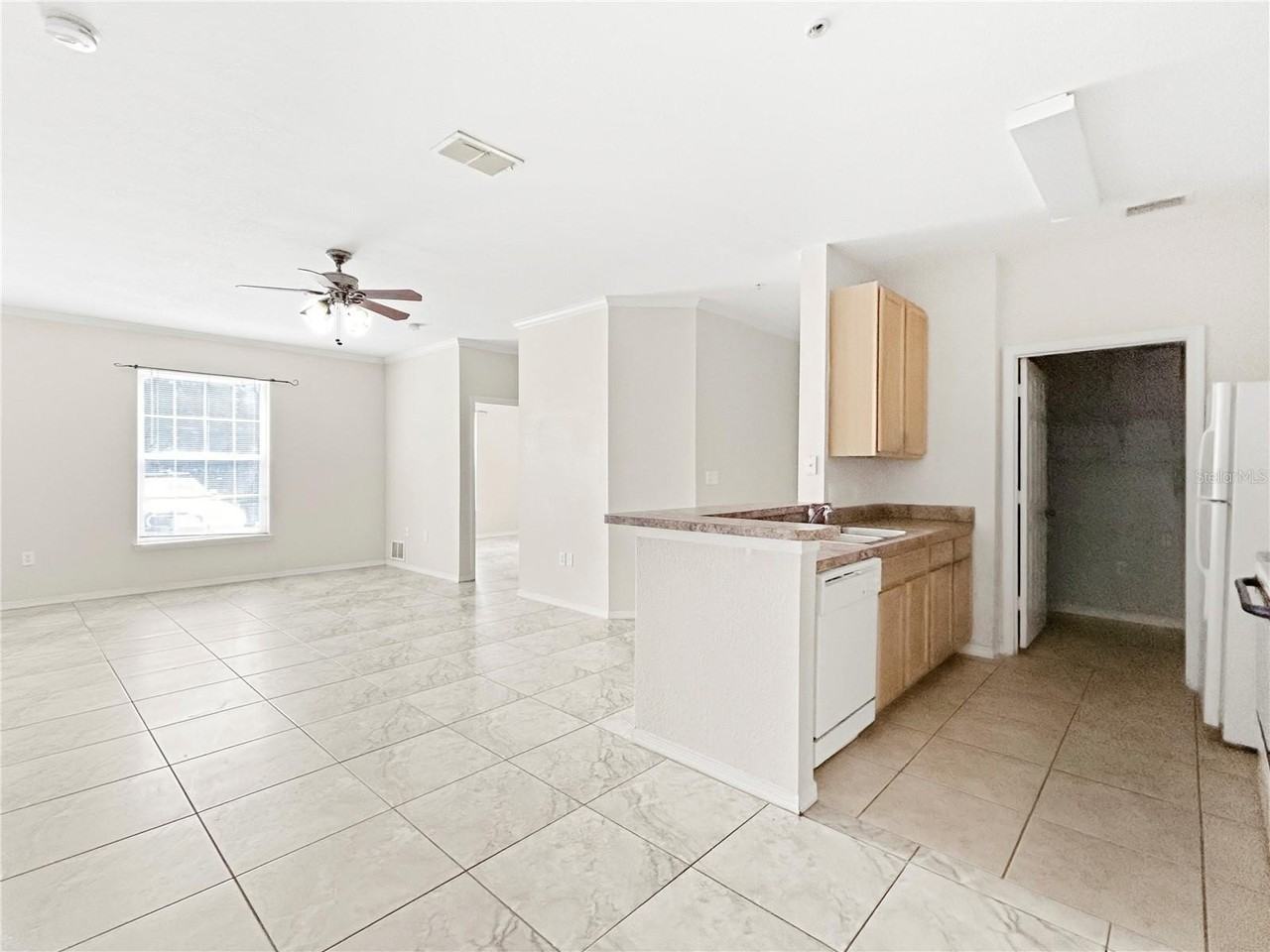 10205 Courtney Palms Blvd #101 - Photo 7 of 30