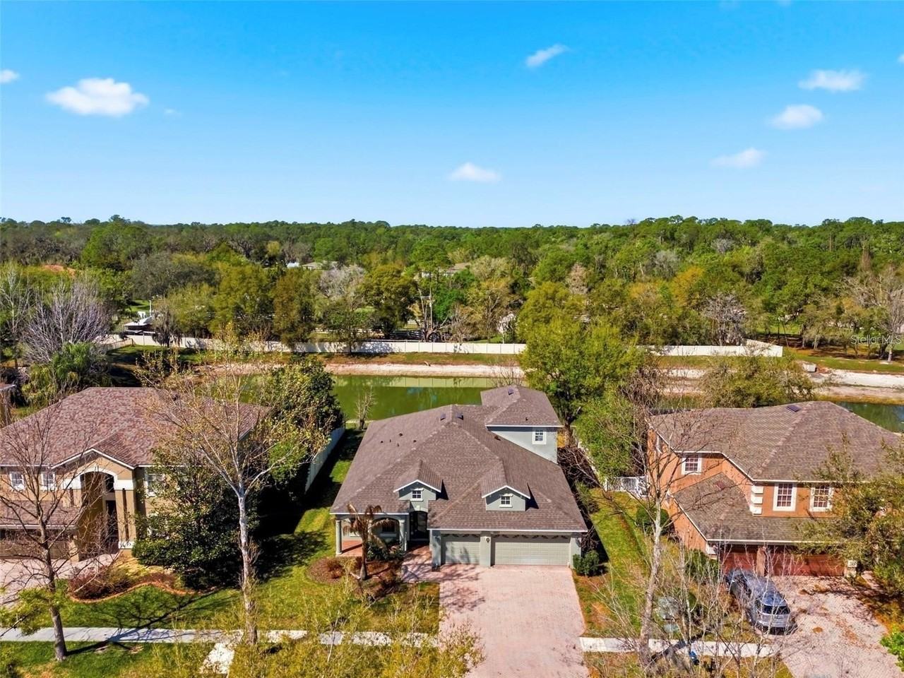6823 Green Heron Dr - Photo 3 of 50