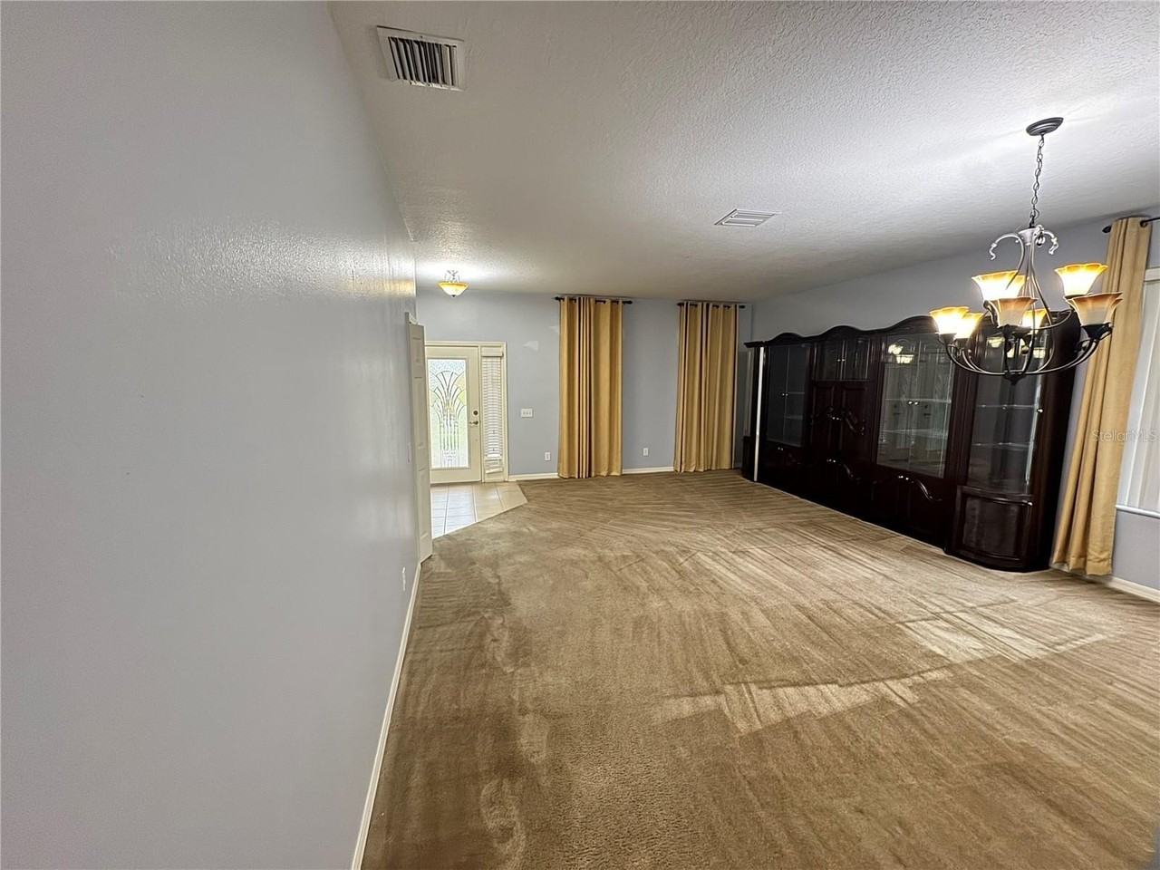 6823 Green Heron Dr - Photo 5 of 50