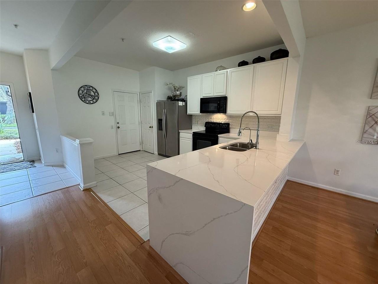 6235 Goethe St #106 - Photo 2 of 30