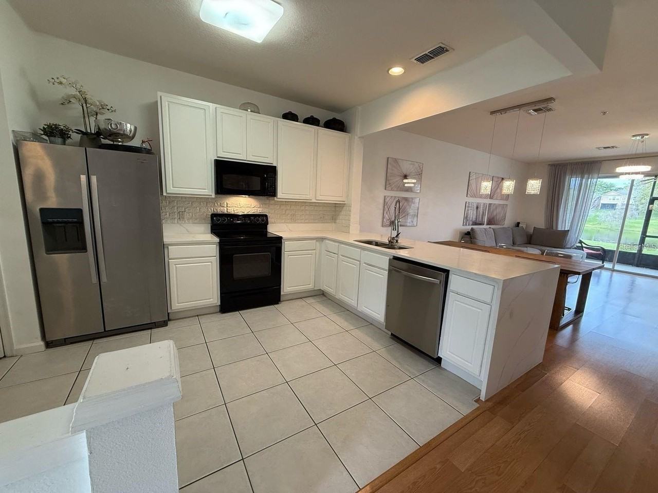 6235 Goethe St #106 - Photo 4 of 30