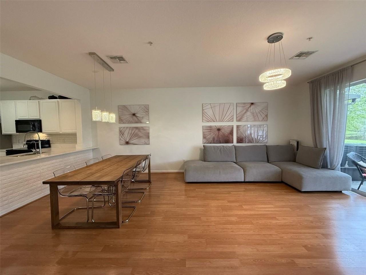 6235 Goethe St #106 - Photo 7 of 30