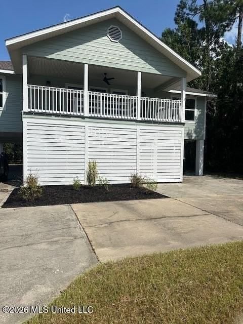 113 Forest St - Photo 3 of 20