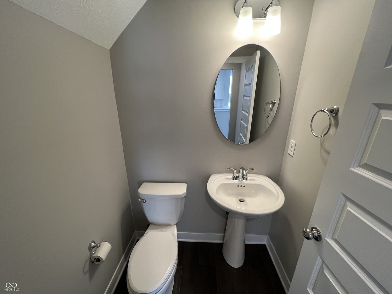 11585 Fulham St - Photo 7 of 22