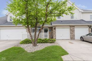 8422 Enclave Blvd - Photo 1 of 1