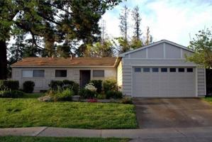 featured image of 19960 Pear Tree Ln