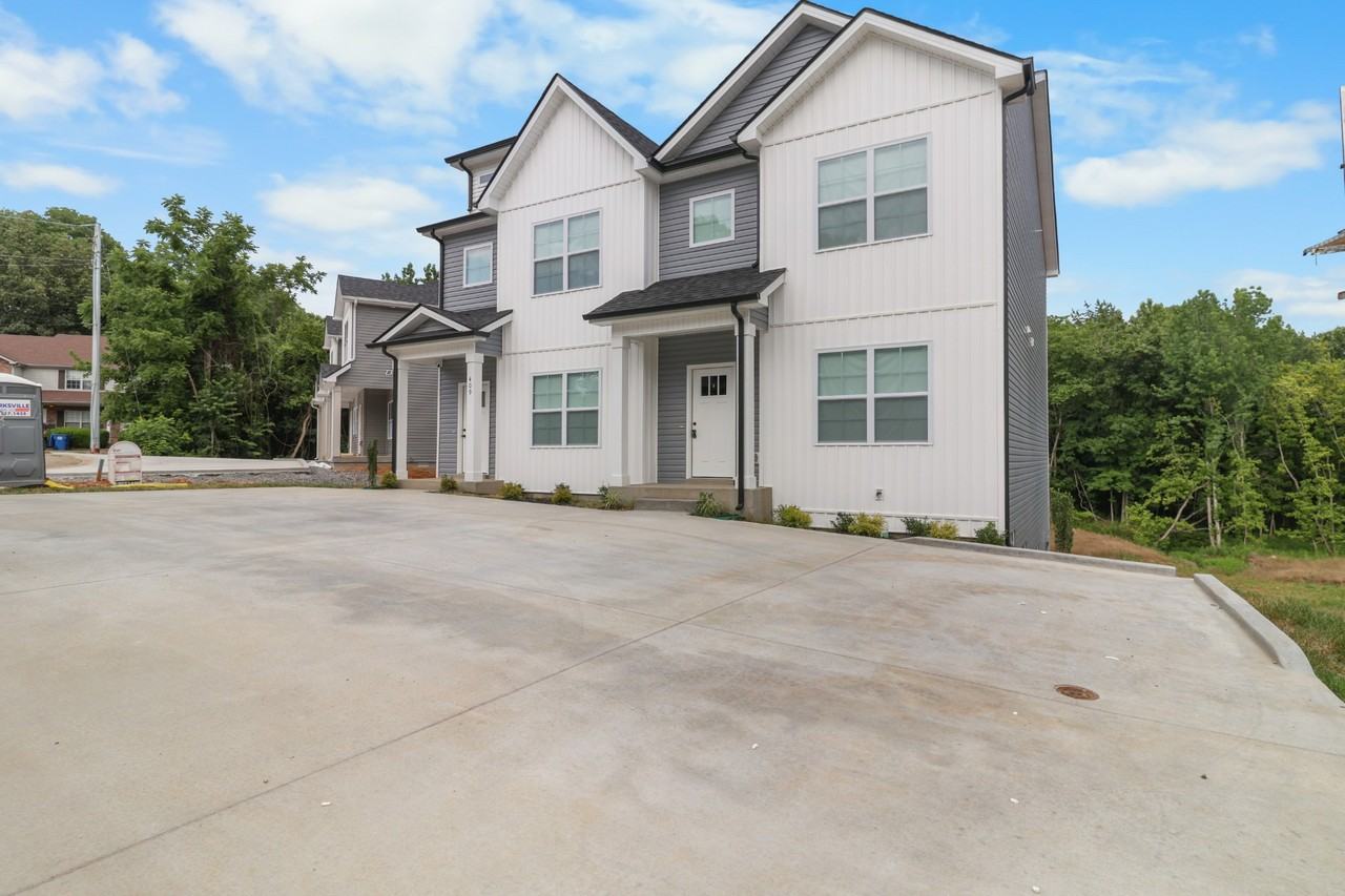 409 Cook Dr #B - Photo 3 of 30