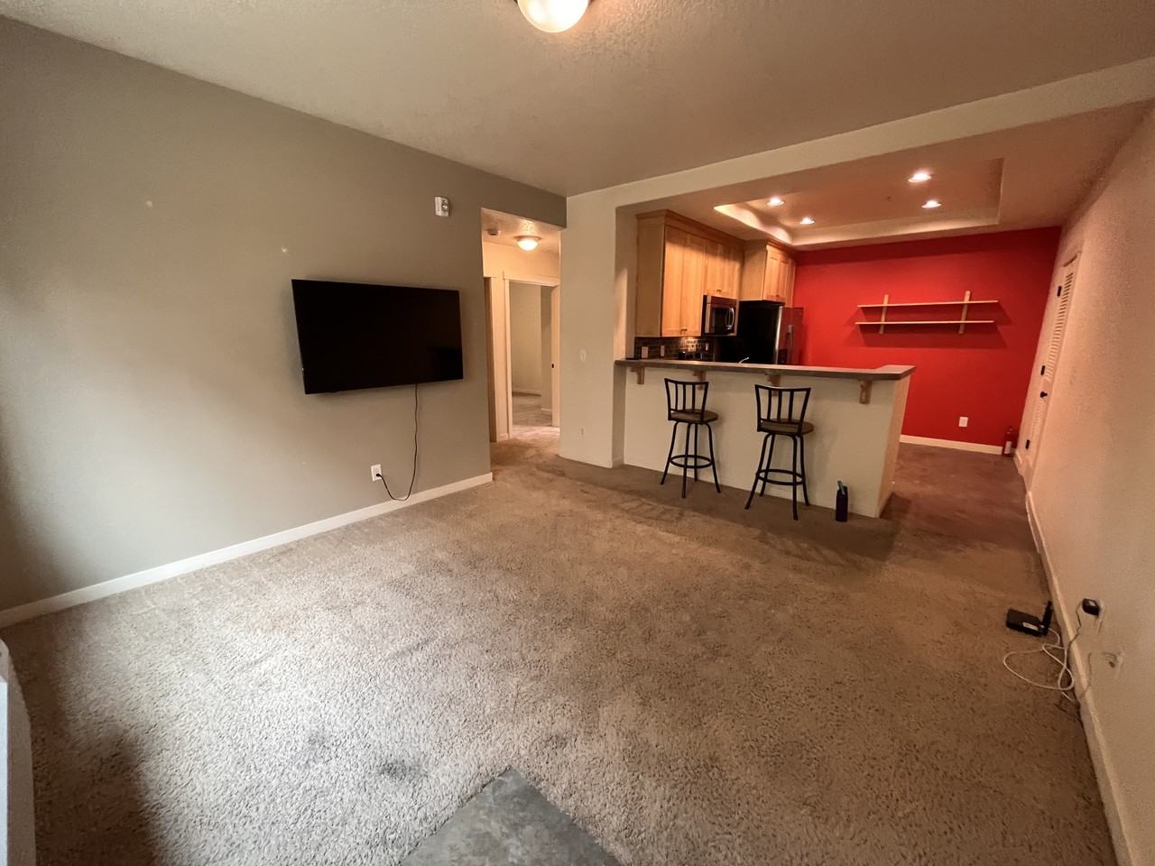 7907 Ne Rockne Way #1 - Photo 3 of 20