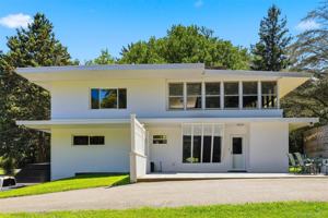 featured image of 58 Carolyn Rd E