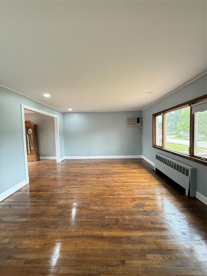 6 Gateway - Photo 7 of 16