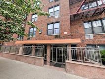 17006 88th Ave #2D - Photo 1 of 1