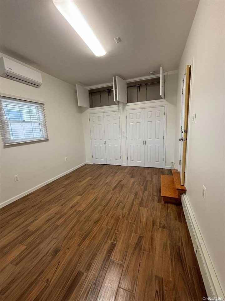 720 Fairview Ave - Photo 7 of 8