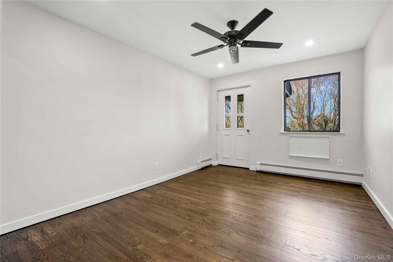 6707 Selfridge St #3rdFL - Photo 7 of 32